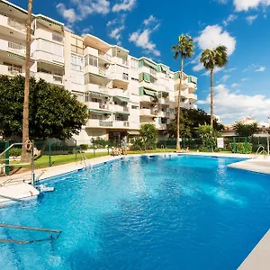 https://aloha-torres-carihuela-beach.es-andalucia.com