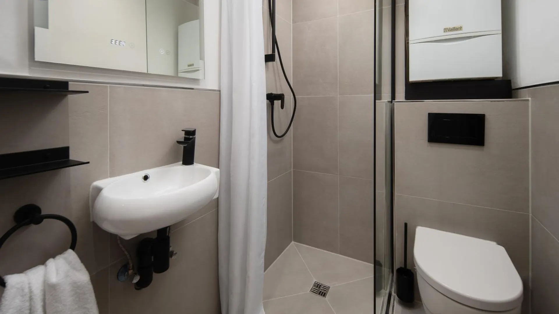 Wohnung 'The Cove' Hbf/Messe/Oevb Arena/City BRE